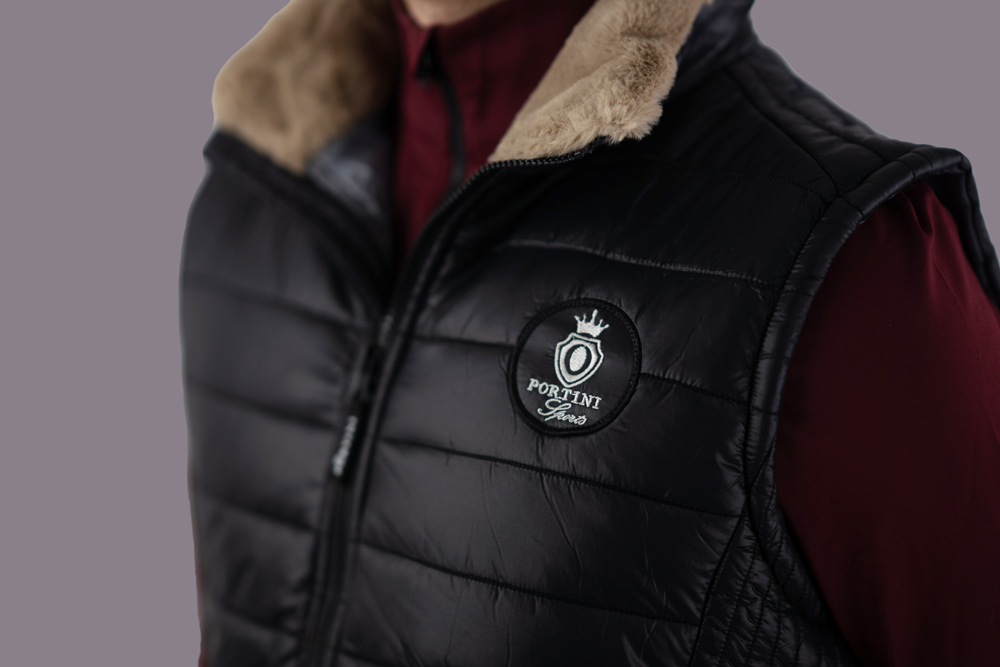 vest kian logo brand